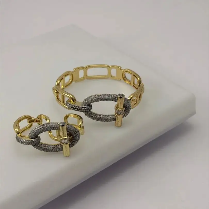 اکسسوری خوب از کجا شروع می‌شود؟ راهنمای تشخیص کیفیت، کاربرد و خرید هوشمندانه